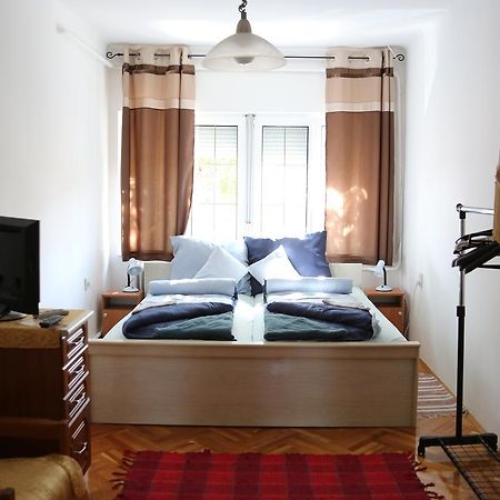 Hiv-Lak Apartman Eger Exteriör bild